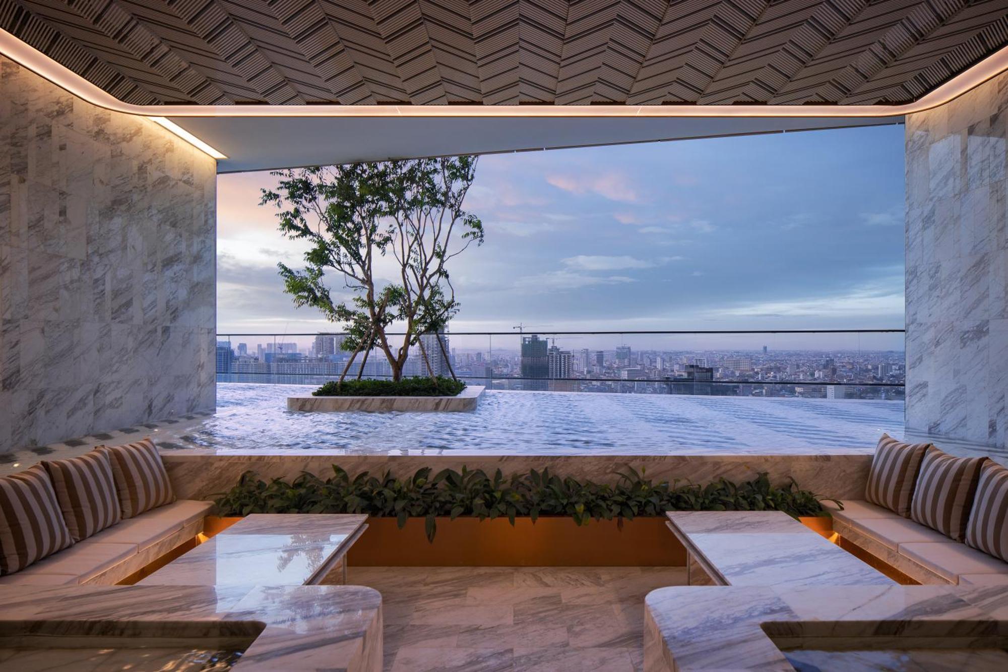Citadines Flatiron Phnom Penh Hotel Екстериор снимка